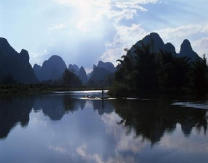 昆明夜总会招聘,昆明商务夜场KTV,好平台期待优秀的你加入